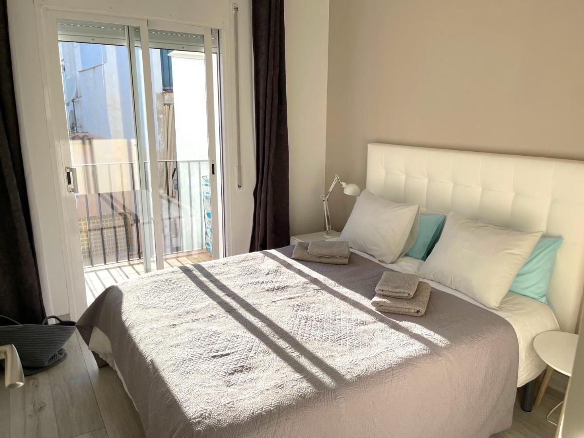 Amazing 2 Bedroom Apartment With Big Sun Terrace Sitges Centre Beach Экстерьер фото